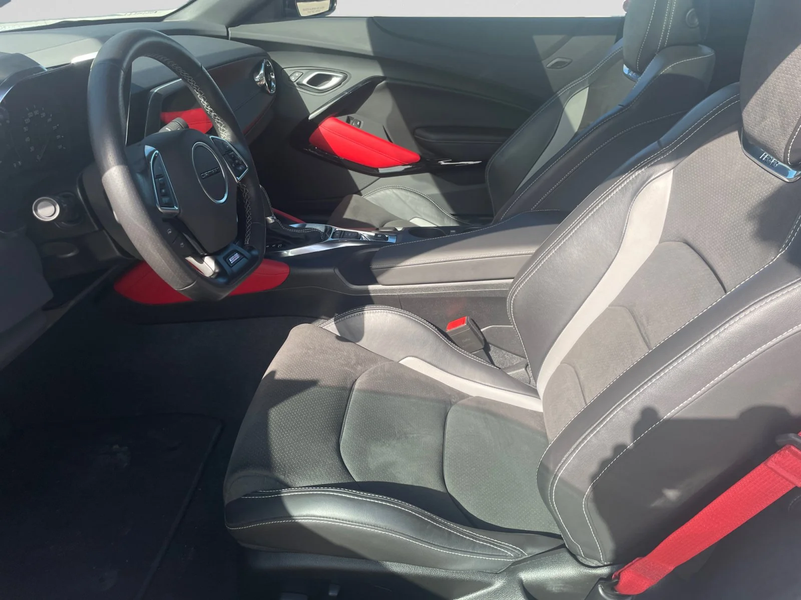 Used 2022 WHITE Chevrolet 1SS image 13