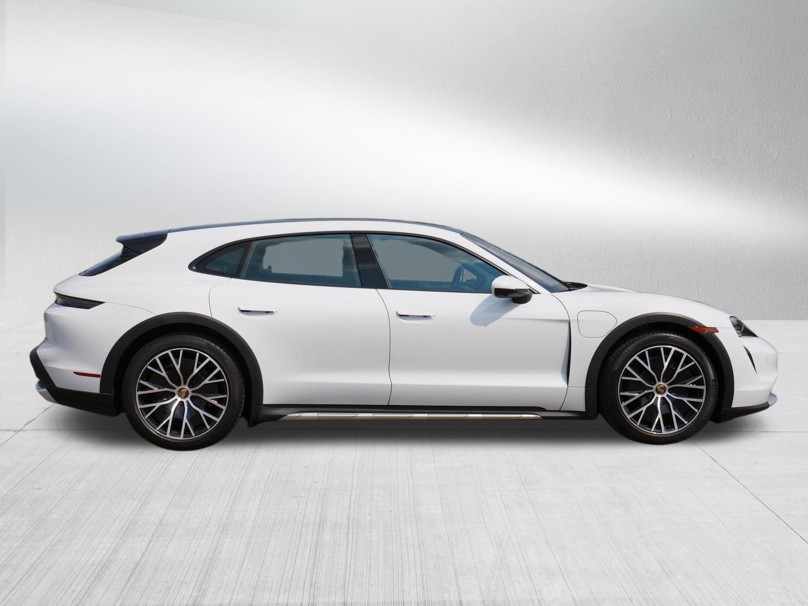 Used 2022 Carrar White Me Porsche 4 image 8