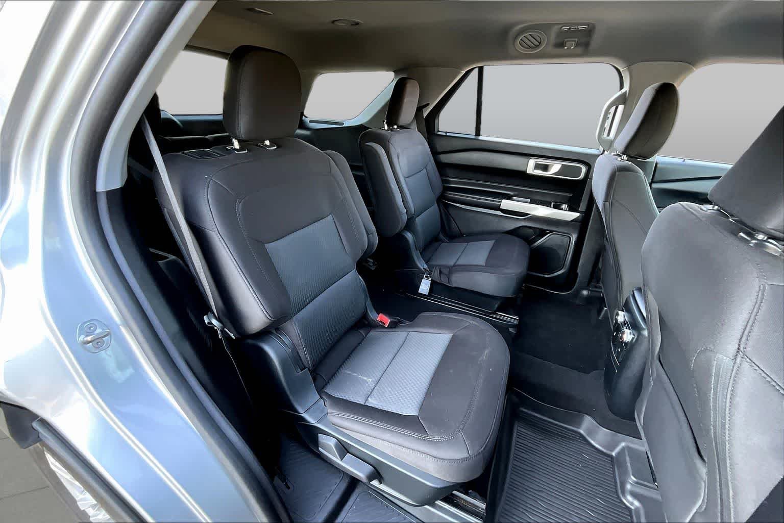 Used 2022 Iconic Silver Ford XLT image 19