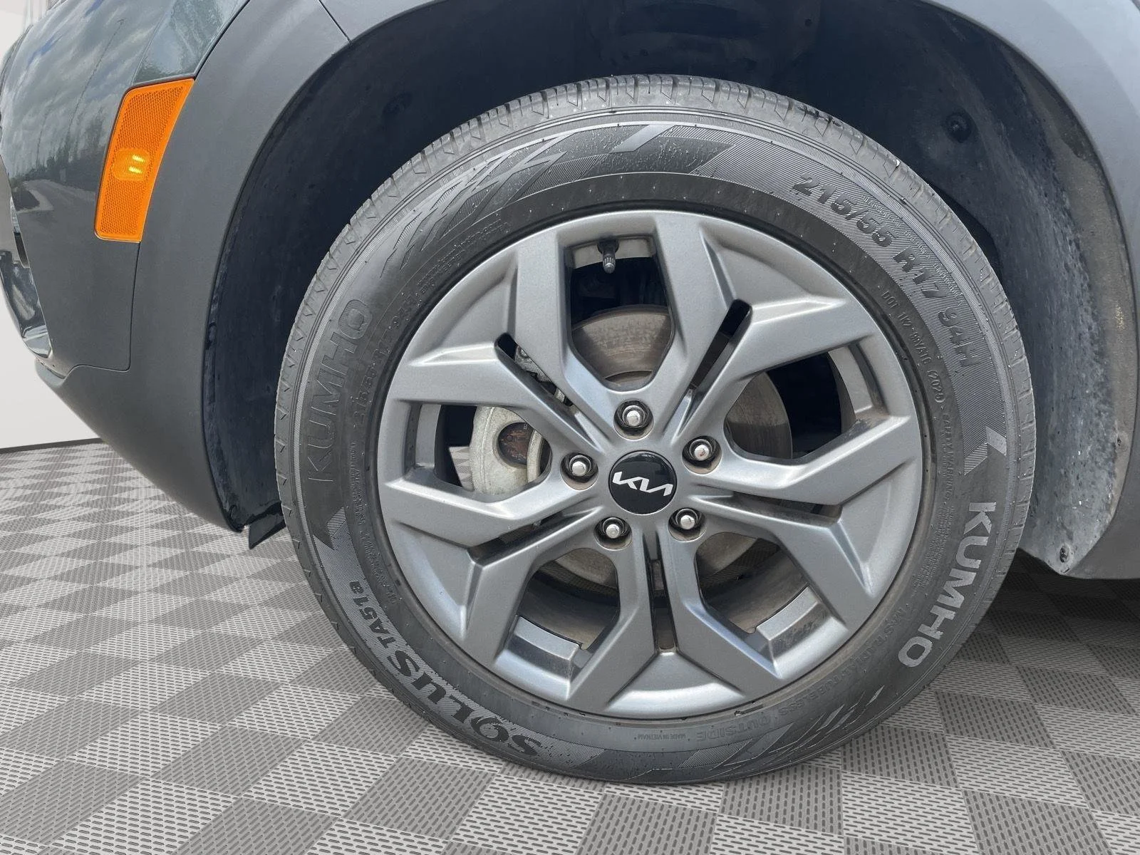 Used 2024 Gravity Gray Kia S image 19