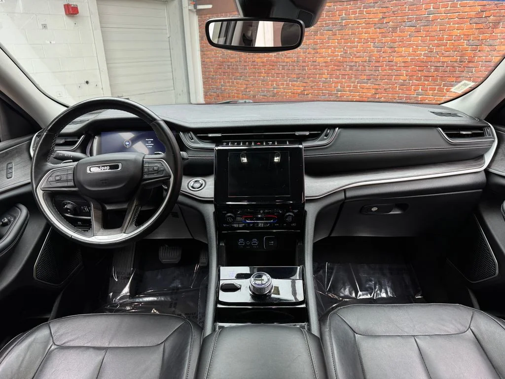 Certified Used 2022 Velvet Jeep Limited image 12