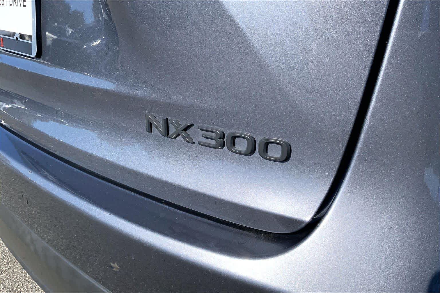 Used 2020 Nebula Gray Pearl Lexus  image 10