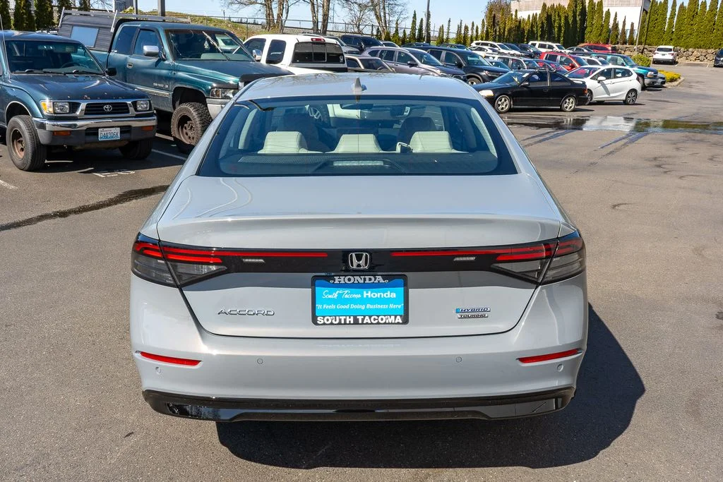 2026 Honda Accord Hybrid Touring - Photo 7