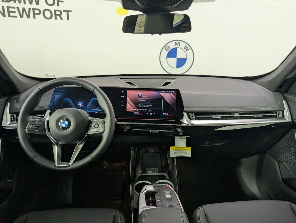 New 2027 Alpine White BMW  image 18