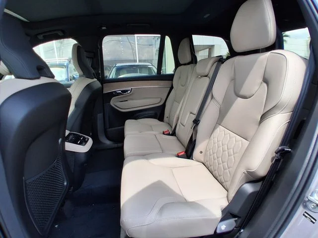 New 2026 Aurora Silver Volvo Plus image 16