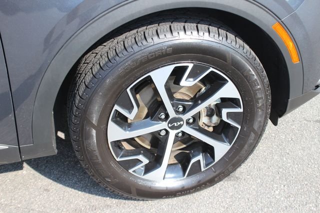 Used 2023 Gray Kia EX image 36