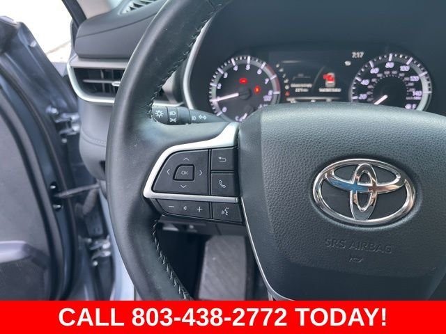 Used 2023 Gray Toyota XLE image 21