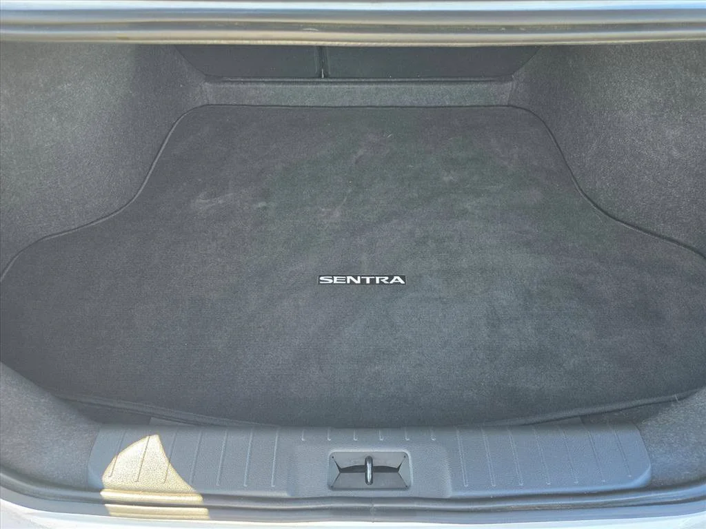 Used 2025 White Nissan S image 26