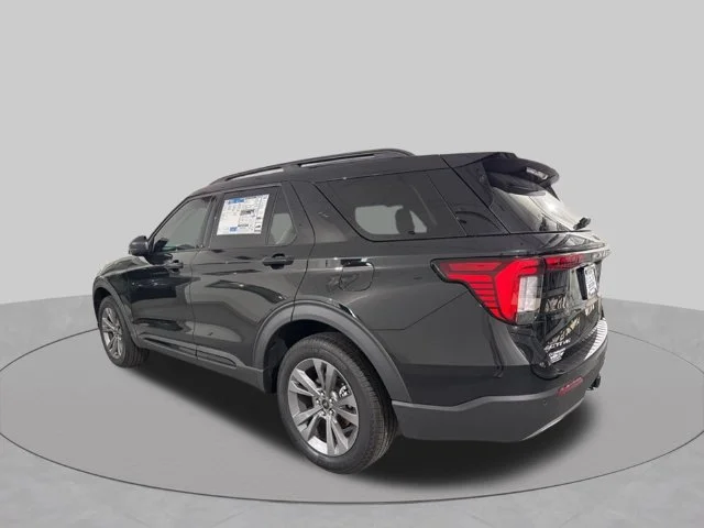 Used 2026 Black Ford Active image 6