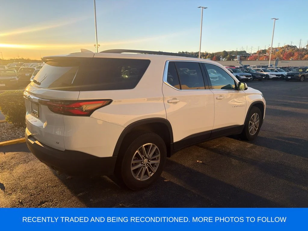 Used 2023 Summit White Chevrolet LT image 3