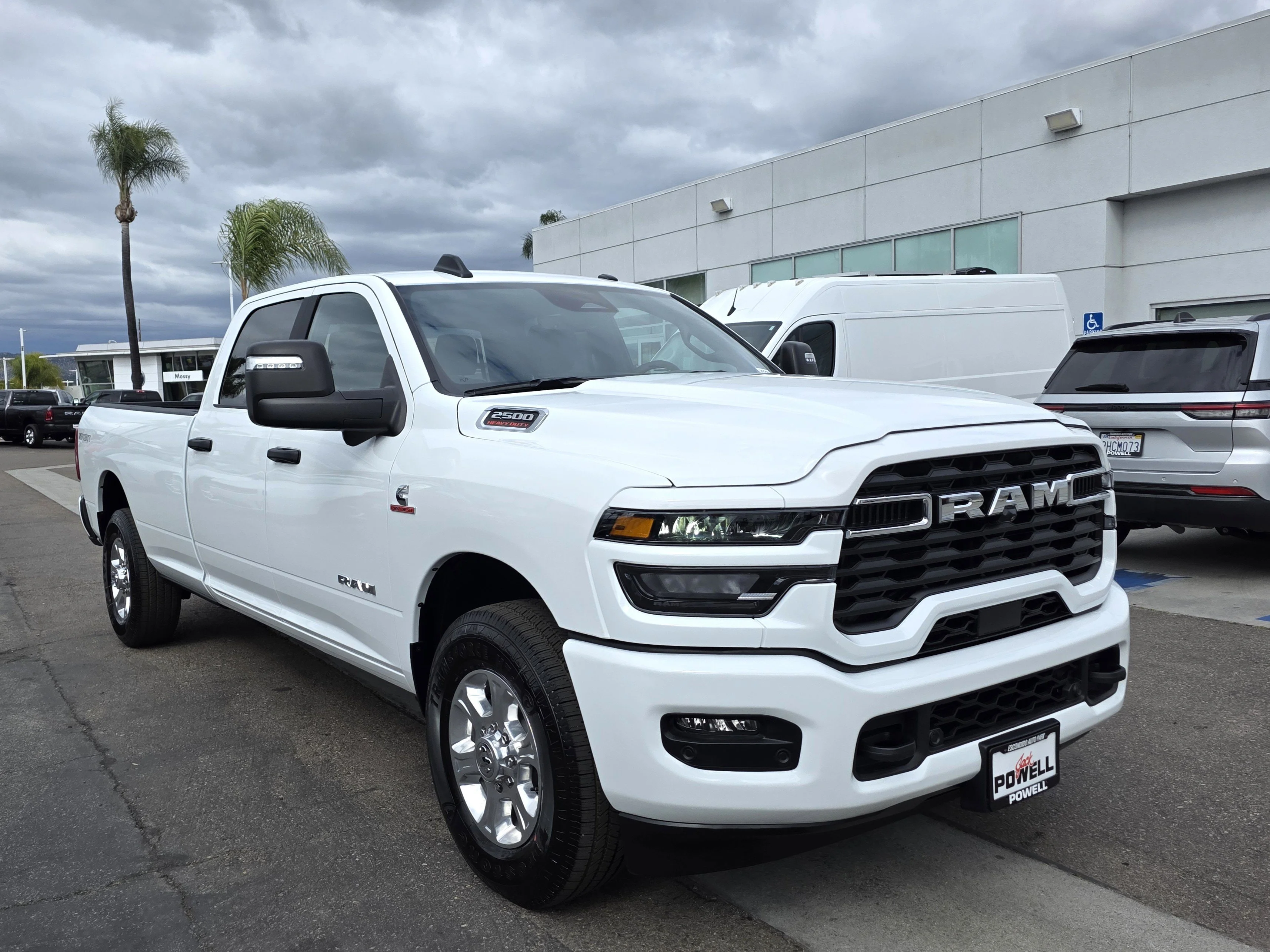 2025 RAM 2500 Big Horn - Photo 6