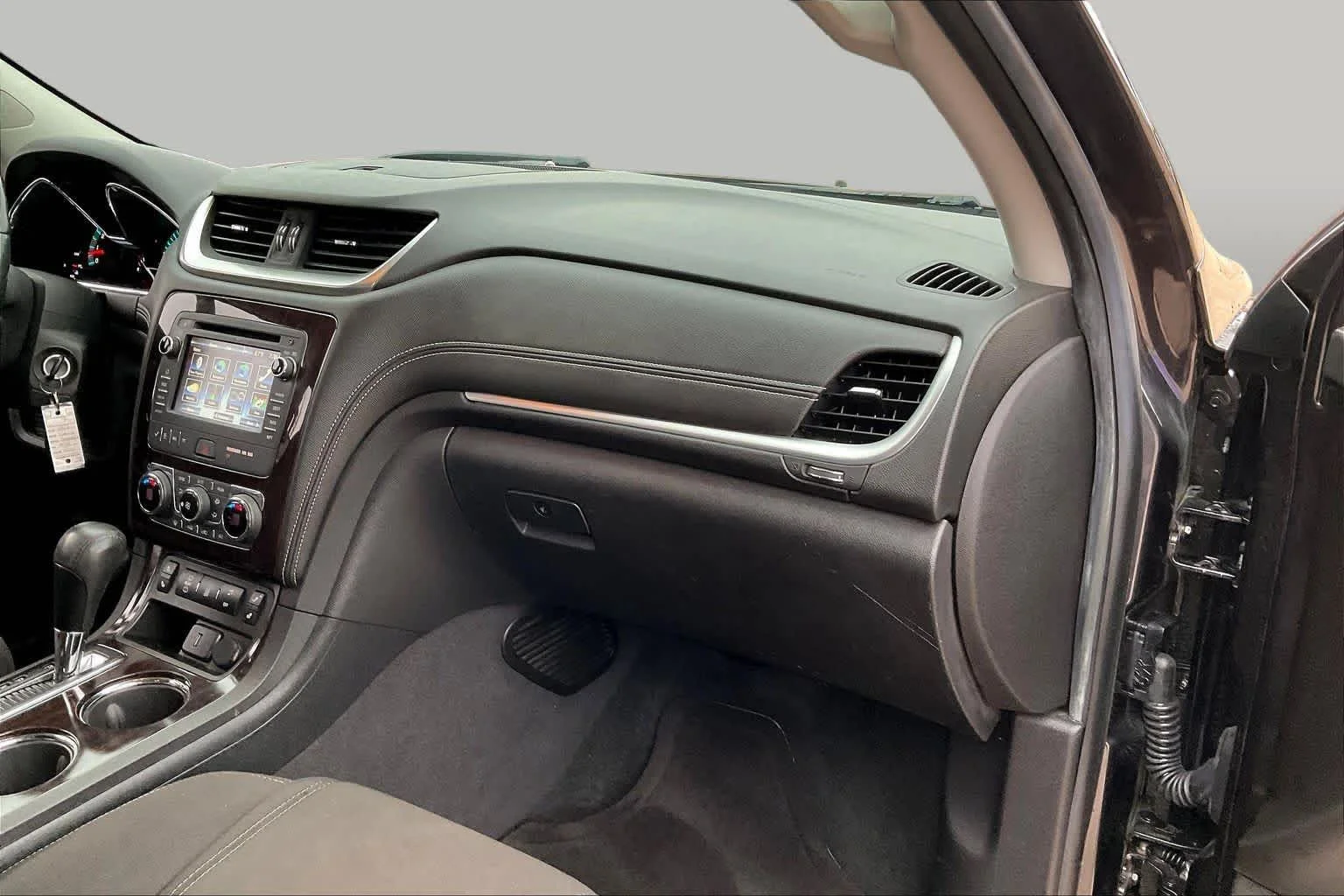Used 2016 Tungsten Metallic Chevrolet LT image 17