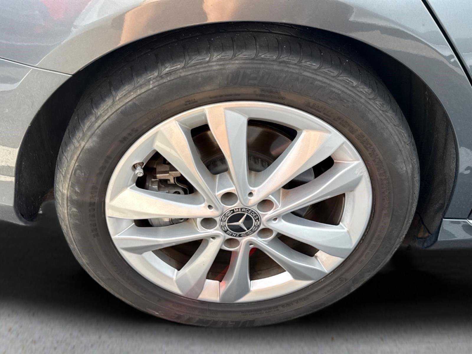 Used 2020 Selenite Grey Metallic Mercedes-Benz C 300 image 18