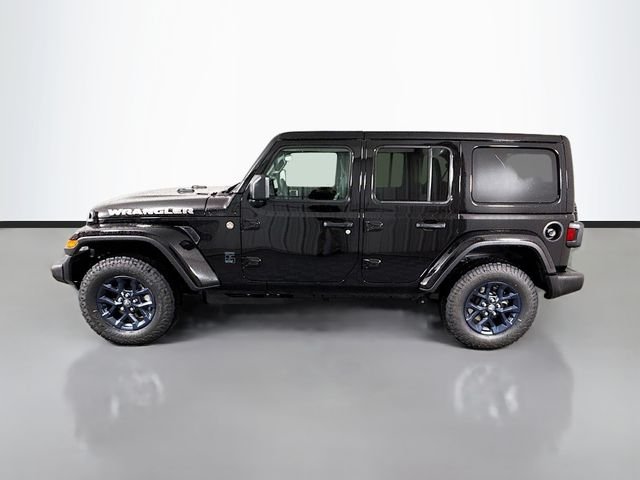 New 2026 Black Clear-Coat Exterior Paint Jeep 85th Anniversary Edition image 4
