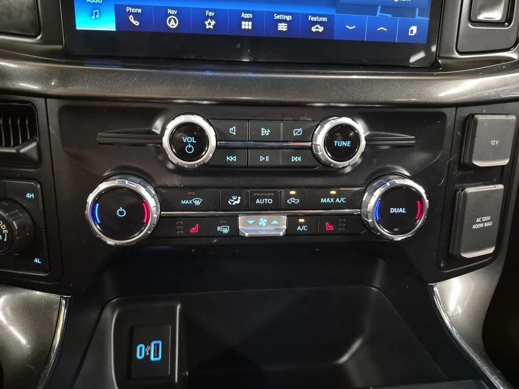 Certified Used 2023 Avalanche Ford XLT image 37