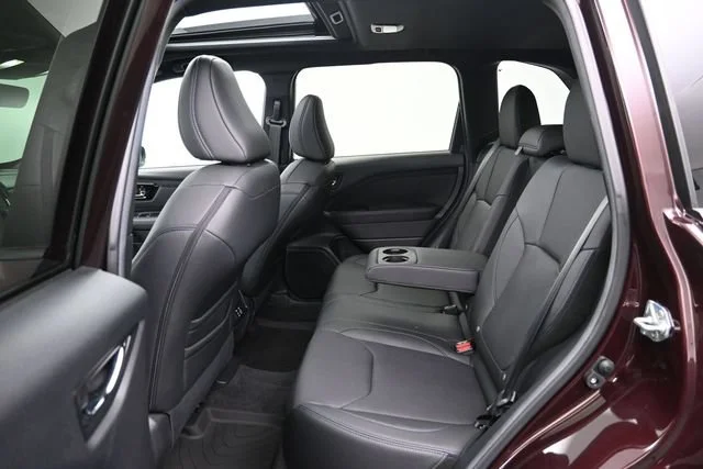 Used 2026 Dark Mahogany Pea Subaru Limited image 22