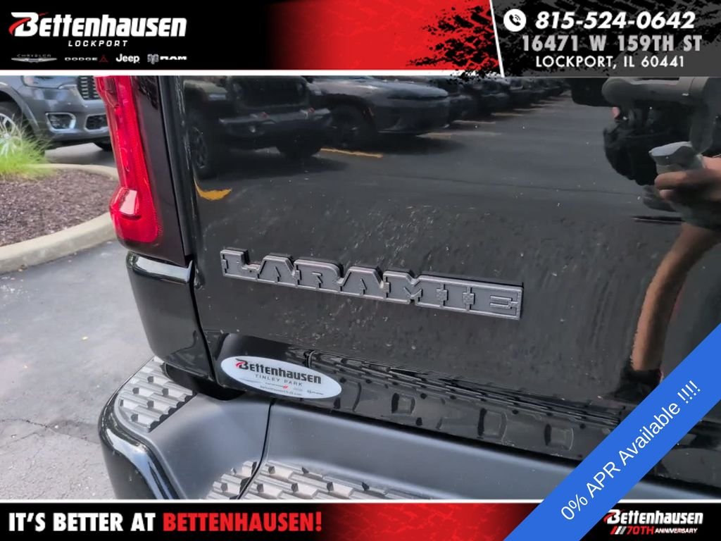 New 2026 Diamond Black Crystal Pearl-Coat Exterior Paint RAM Laramie image 8
