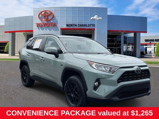 2020 Toyota RAV4 XLE
