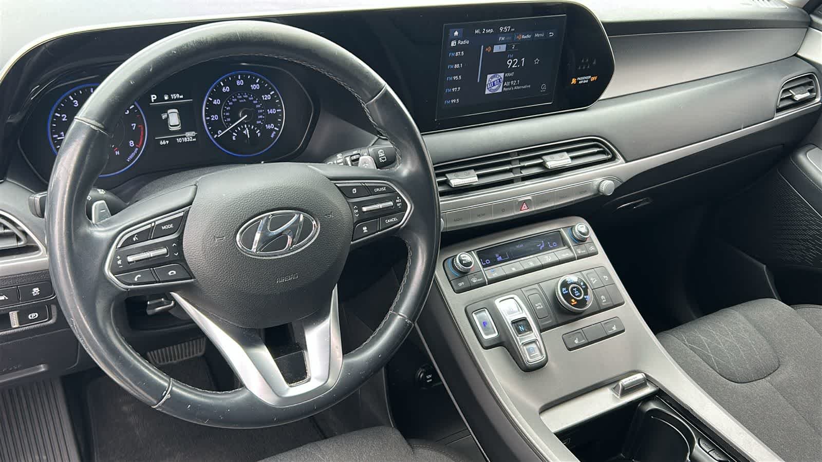 Used 2021 Hyper White Hyundai SEL image 10