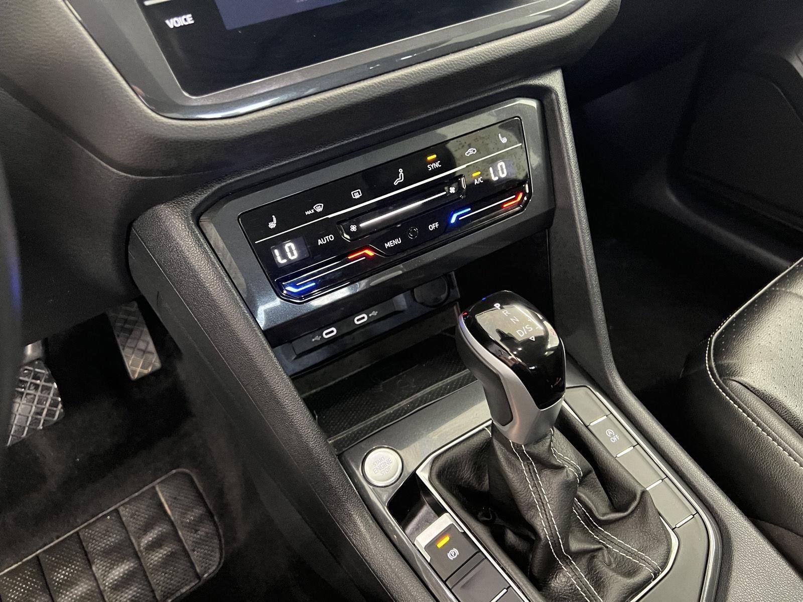 2024 Volkswagen Tiguan SE - Photo 19