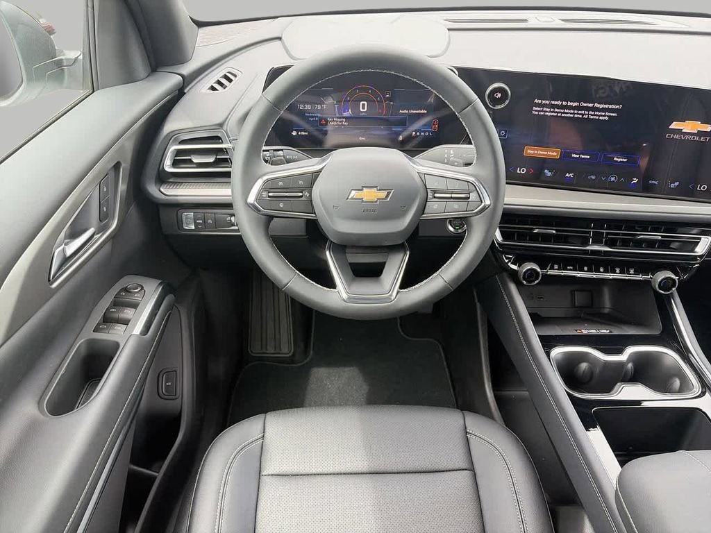 2026 Chevrolet Traverse LT - Photo 12