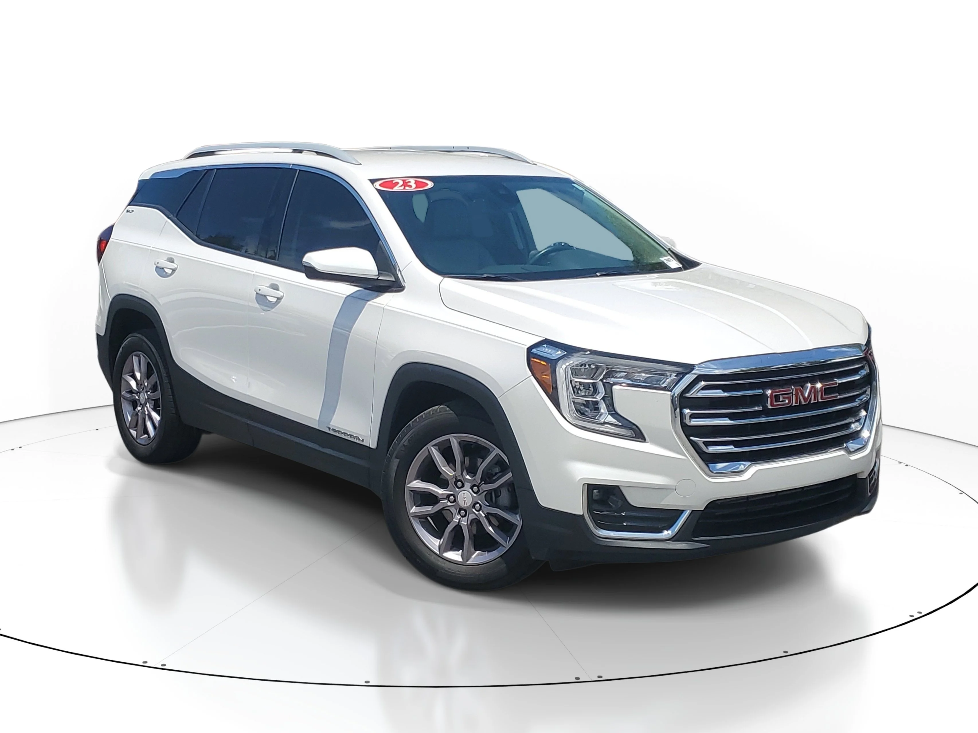 Used 2023 White Frost Tricoat GMC SLT image 1