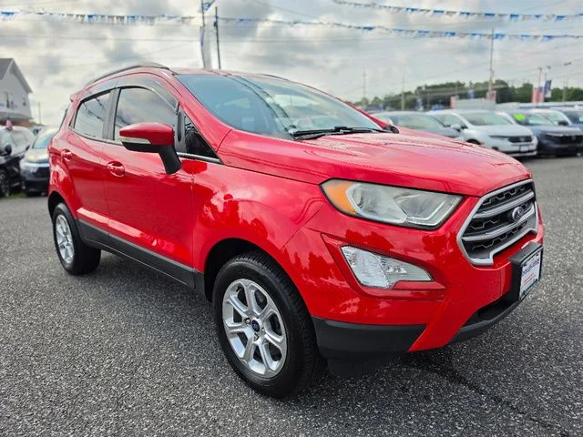 Used 2019 Race Red Ford SE image 7