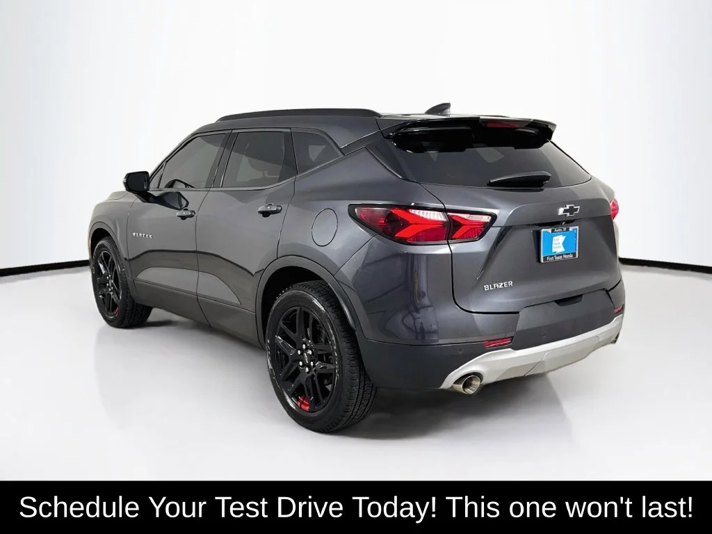 Used 2021 Iron Gray Metallic Chevrolet LT image 6