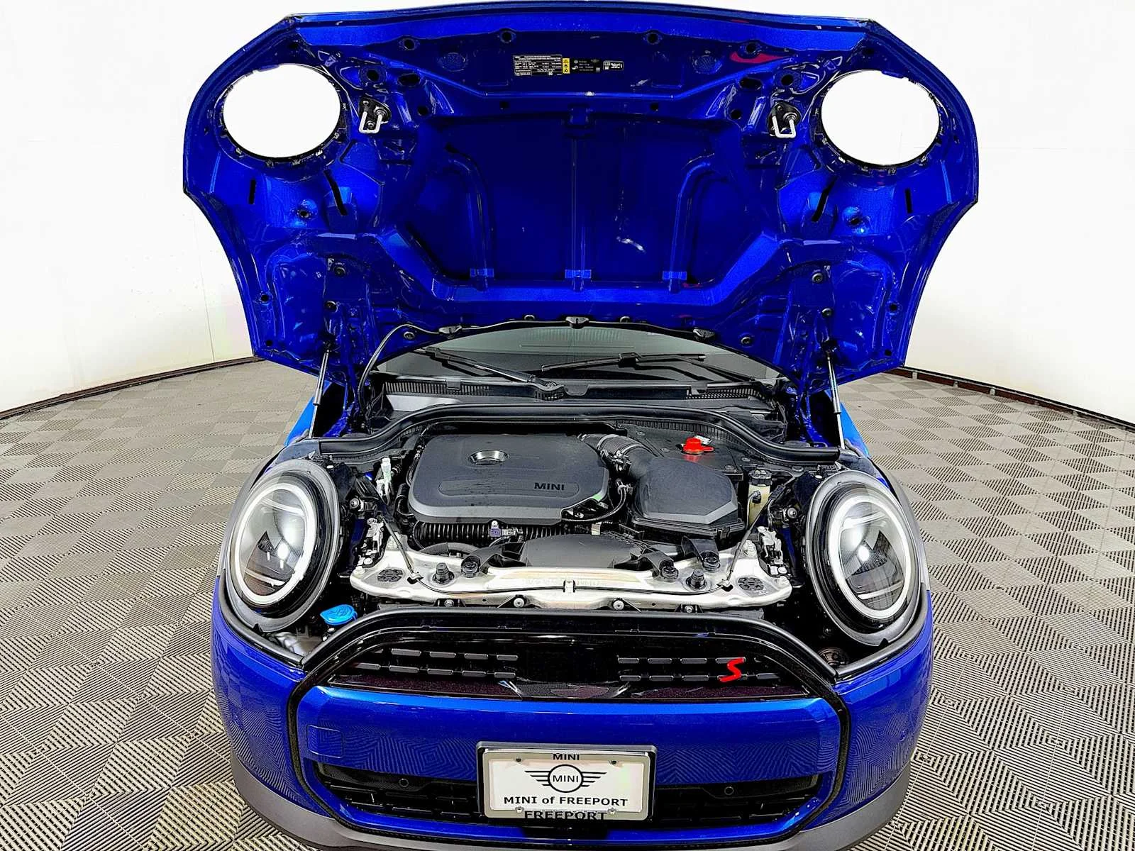 Used 2025 Blazing Blue Metallic MINI Cooper S image 31