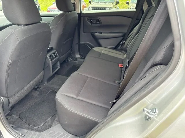 Used 2024 Silver Nissan S image 20