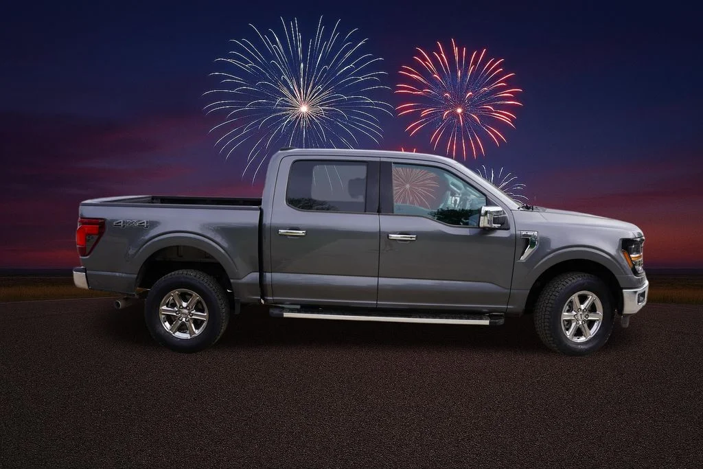 Certified Used 2024 Carbonized Gray Metallic Ford XLT image 3