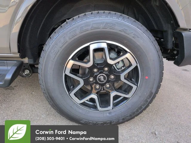 New 2026 Gray Ford Outer Banks image 31