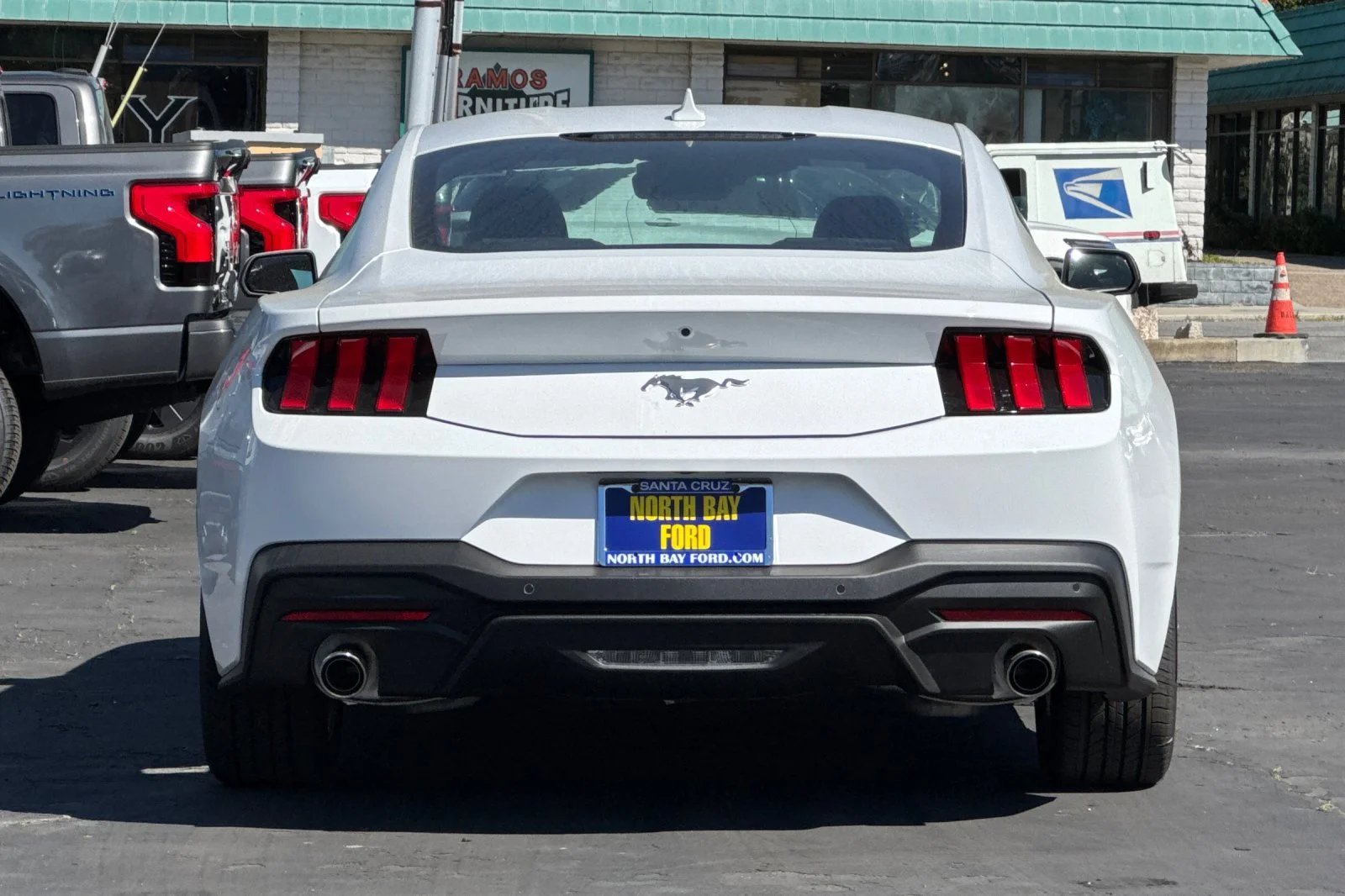 New 2026 Oxford White Ford EcoBoost® Fastback image 5