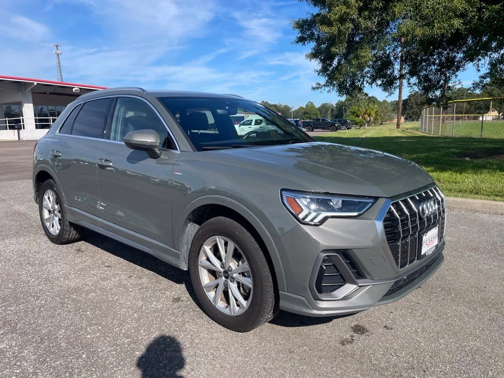2025 Audi Q3 S Line Premium