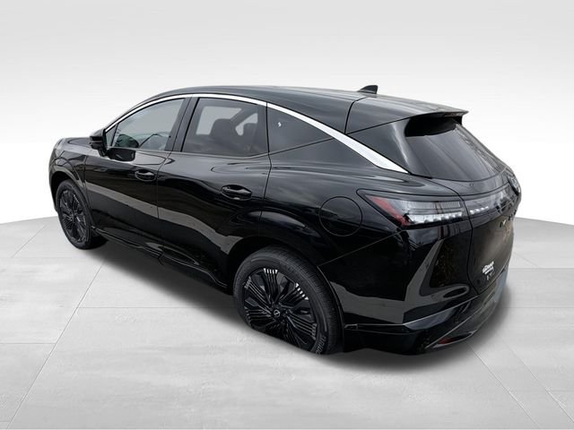 New 2026 Black Nissan Platinum image 6