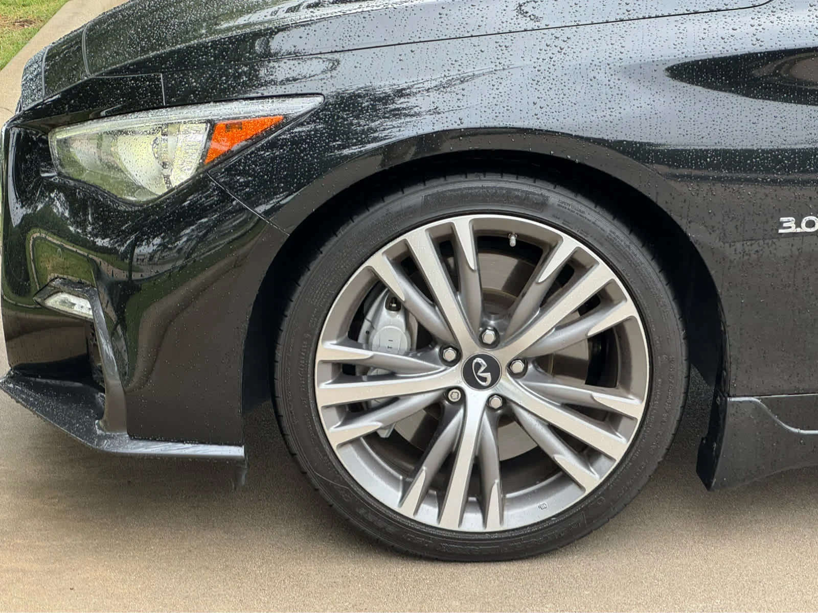 Certified Used 2019 Midnight Black INFINITI 3.0t SPORT image 10