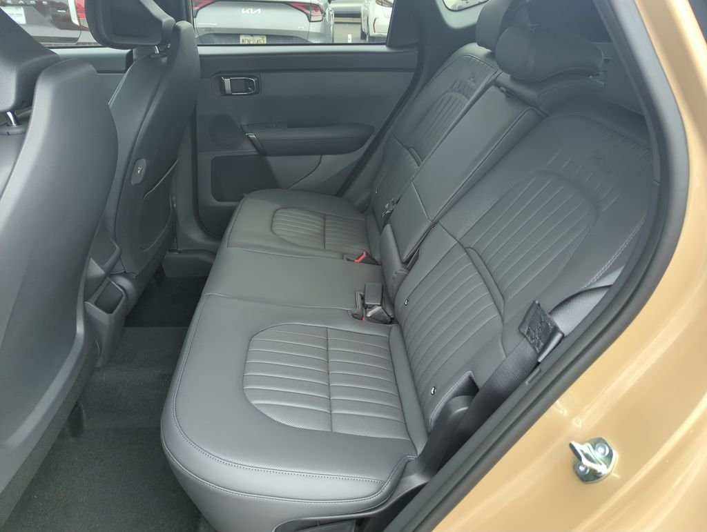 New 2027 Terrain Brown Kia X-Line S image 28