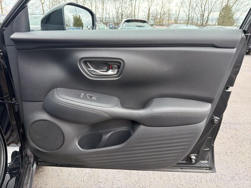 2026 Honda HR-V LX - Photo 24