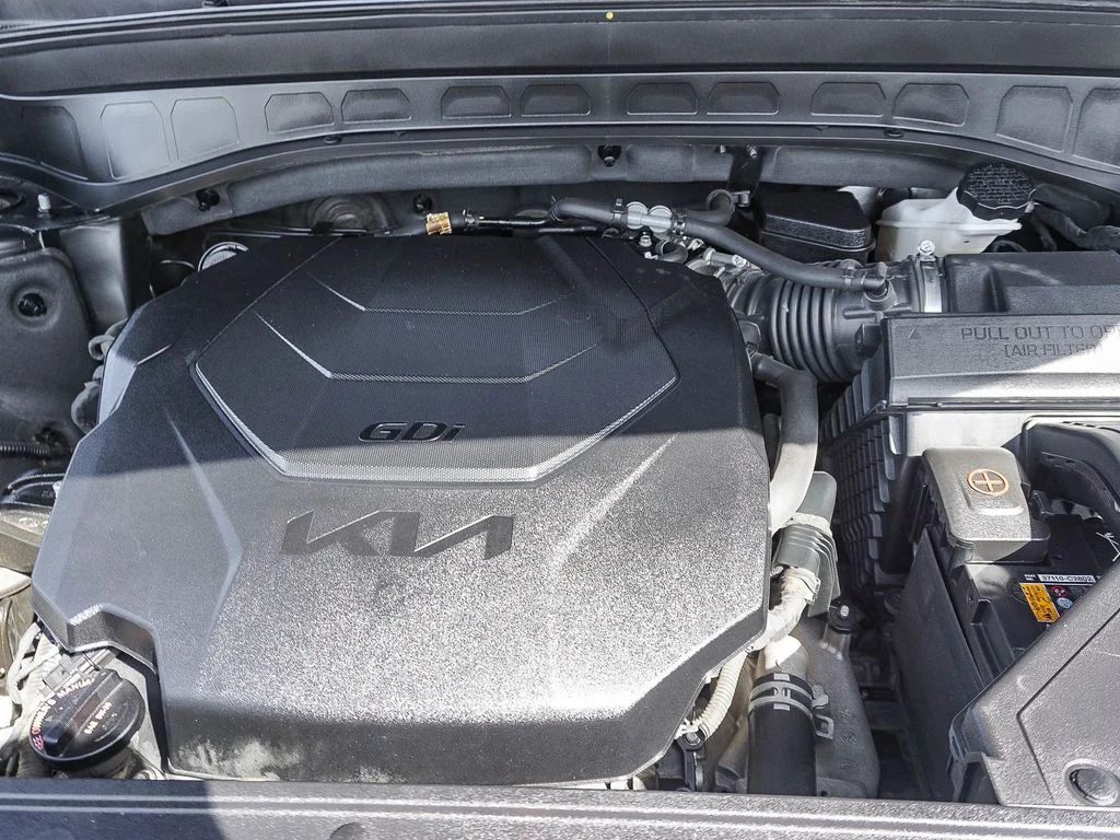 Used 2023 Black Kia EX X-Line image 25