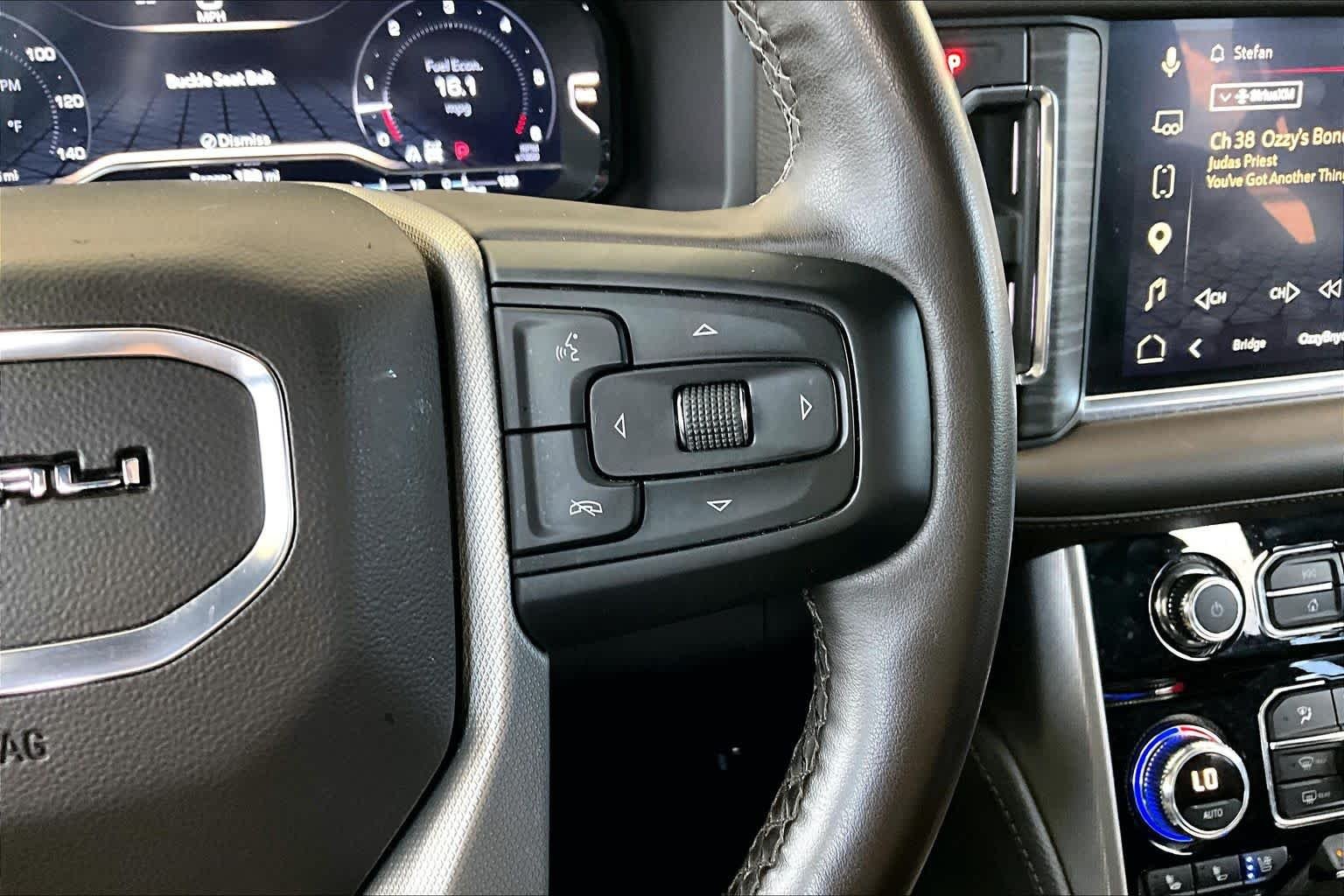 Certified Used 2023 White Frost Tricoat GMC Denali image 25