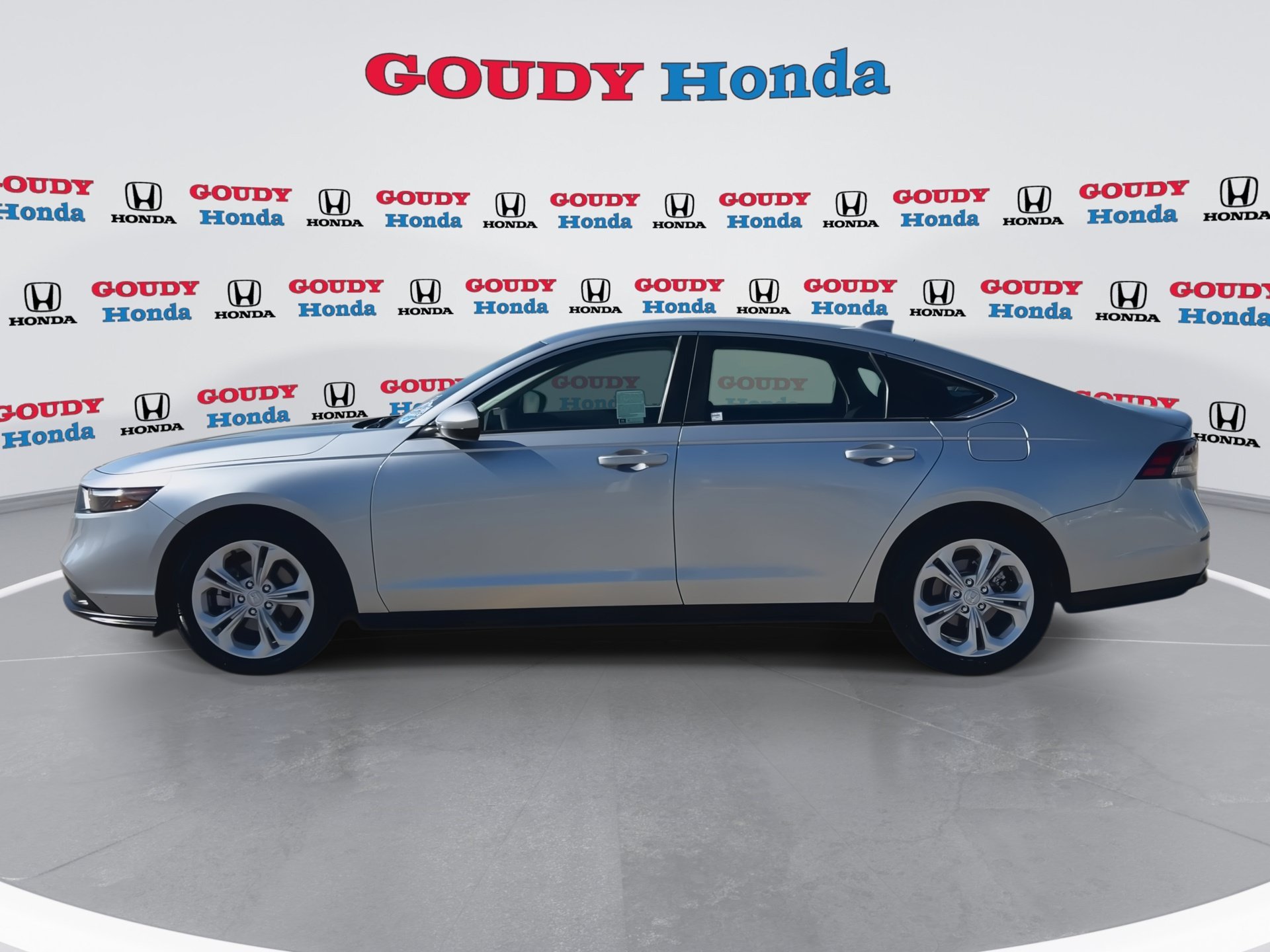 2025 Honda Accord LX - Photo 30