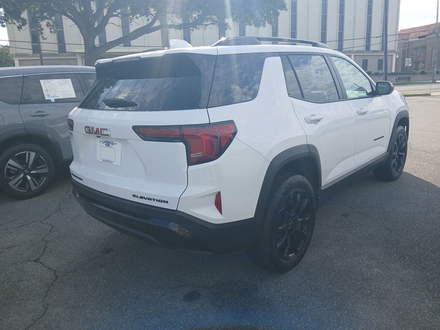 Used 2026 Summit White GMC Elevation image 4