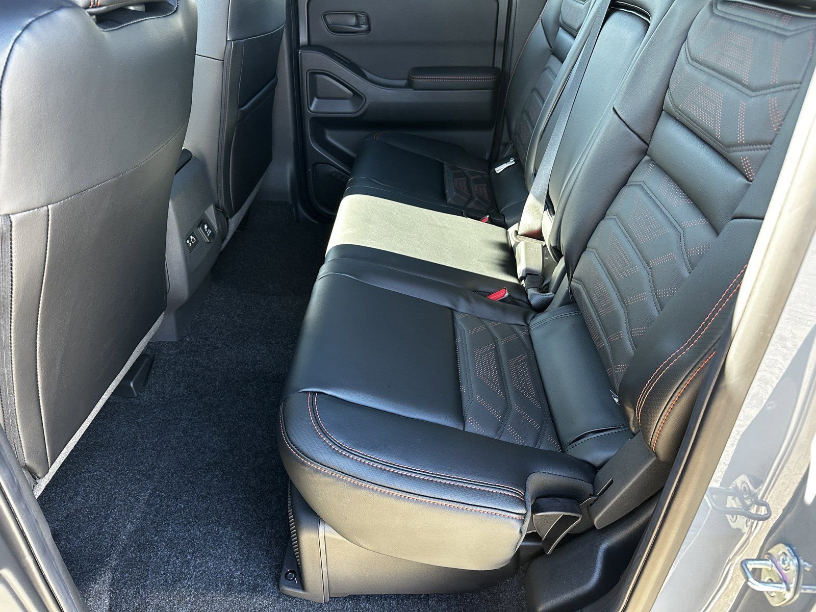 New 2026 Gray Nissan PRO-X image 20