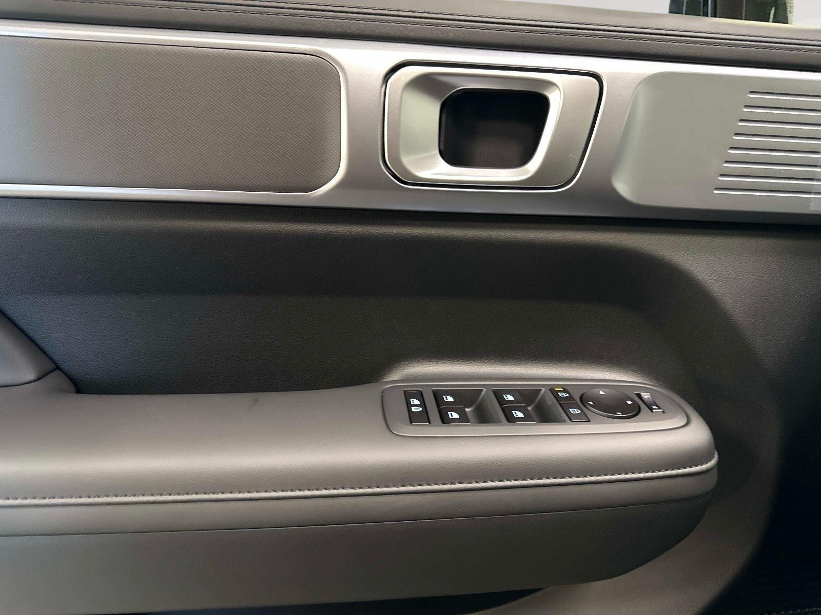New 2026 Rockwood Green Hyundai SEL AWD image 20
