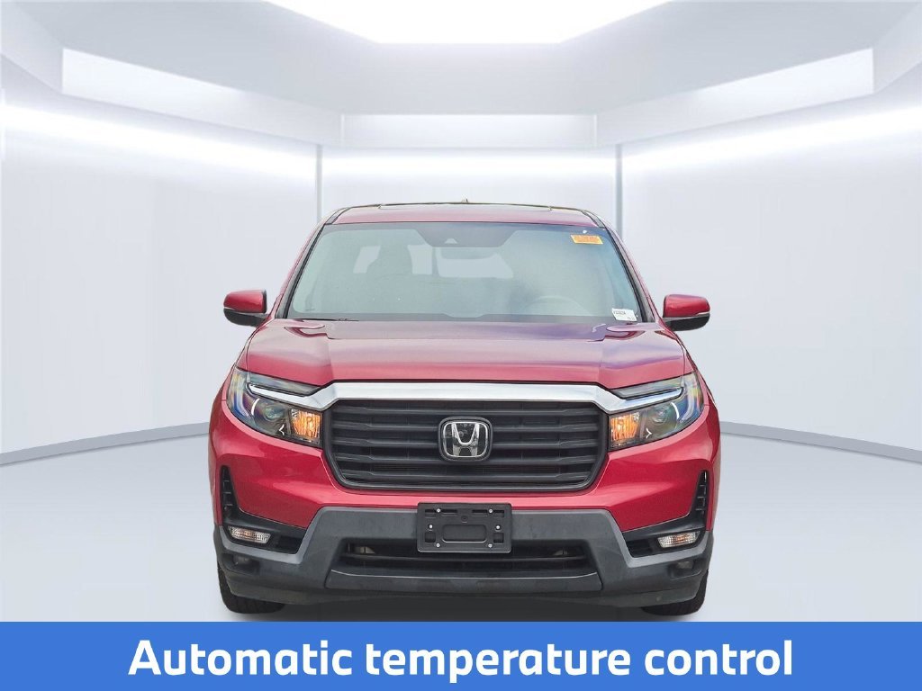 Used 2023 Radiant Red Metallic II Honda RTL image 11