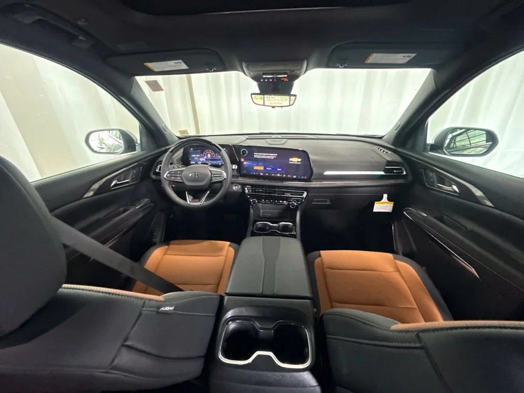 2027 Chevrolet Traverse Z71 - Photo 28