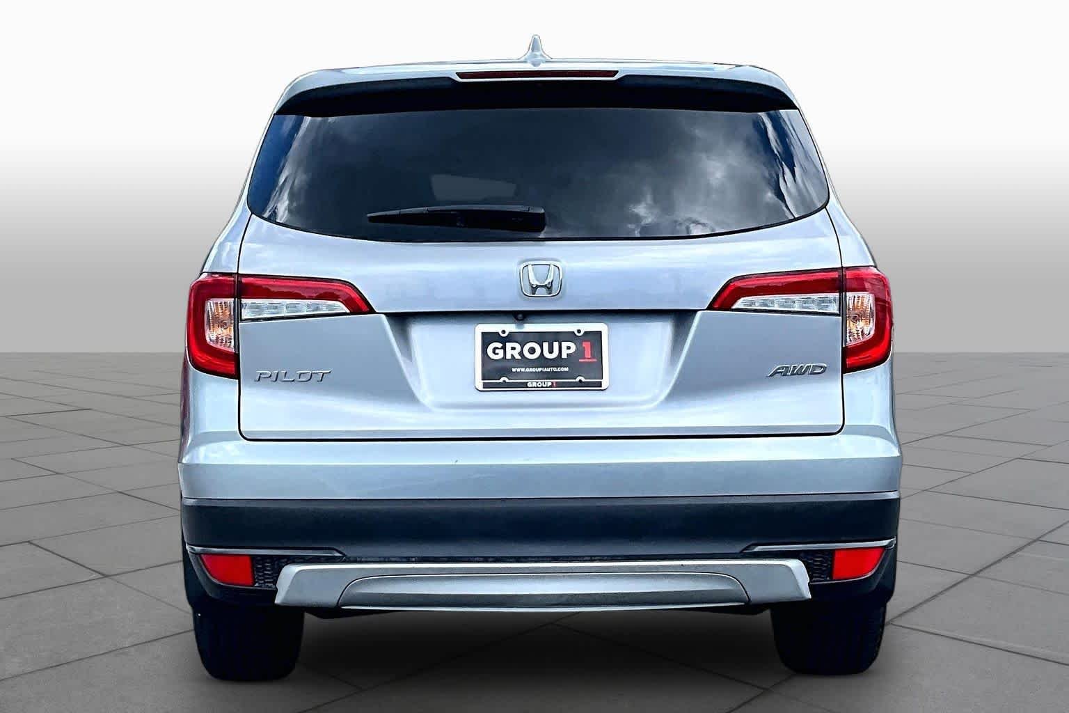 Used 2021 Lunar Silver Metallic Honda EX-L image 5