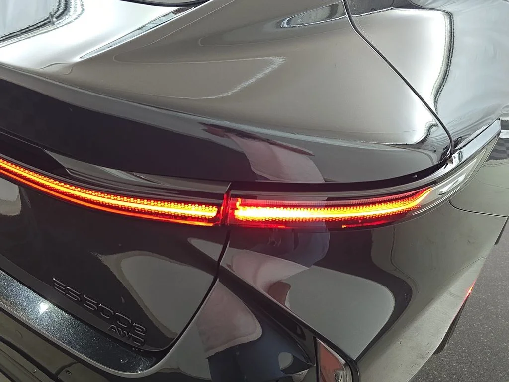 New 2026 Caviar Lexus PREMIUM AWD image 31
