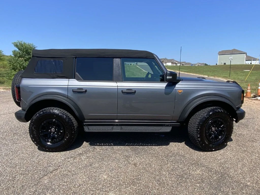 Certified Used 2025 Gray Ford Badlands image 10