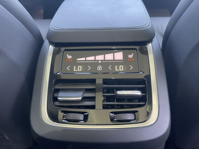 Used 2025 Blue Volvo Plus image 12